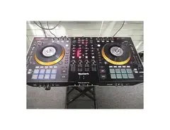 Numark NS7II Display main image