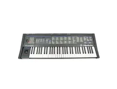 Oberheim Matrix 6 61-Key 6-Voice Synthesizer main image