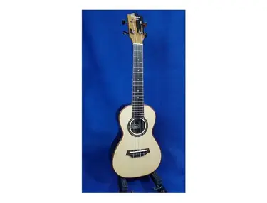Ohana CK-70ZCT Solid Spruce/Ziricote Concert Ukulele