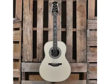 Ovation 1719 Custom Legend