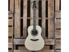Ovation 1719 Custom Legend main image