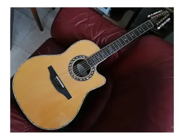 Ovation 6759 Custom Legend