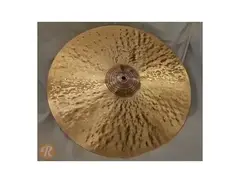 Paiste 20" Signature Traditionals Light Ride Cymbal main image