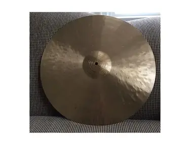 Paiste 20" Signature Traditionals Thin Crash Cymbal