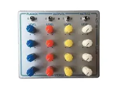 Pladask Elektrisk Stereo Matrise main image