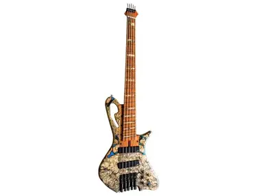 Elegee Batik Bass