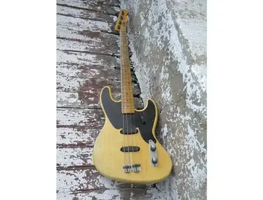 RS Guitarworks Contour Series Bass