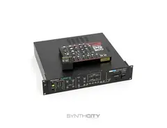 Roland MKS-30 w/ PG-200 Controller main image