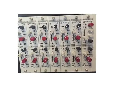 Rupert Neve Designs Portico 5015 Mic Preamp / Compressor (Vertical)