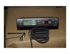 Shure SLX4-L4 Diversity Wireless Receiver - L4 Band (638-662 MHz) main image