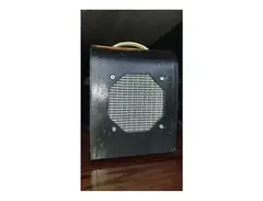 Silvertone Model 1339 3-Watt 1x6 Economy Guitar Combo main image