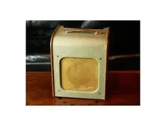 Silvertone Model 1340 3-Watt 1x6 Guitar Combo main image
