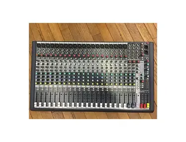 Soundcraft MFXi 20-Channel Mixer with Lexicon Effects