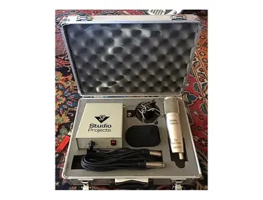 Studio Projects T3 Multipattern Tube Condenser Microphone