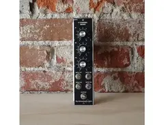 Synthesizers.com Q112 4-Channel Mixer Module main image