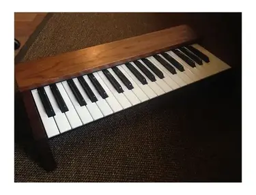 Synthesizers.com QKB37 Keyboard Controller