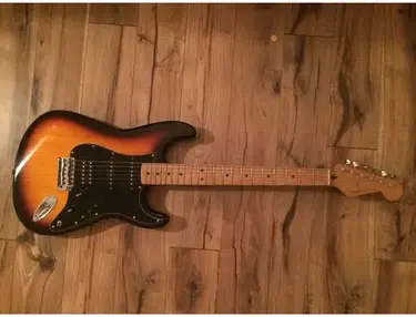 Fender MIM Stratocaster Special