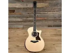 Taylor 814ce Dlx main image