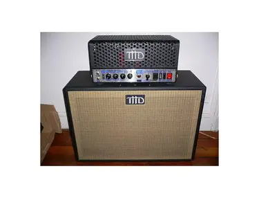 THD BiValve 30 Class-A 30-Watt 2x12 Guitar Half Stack