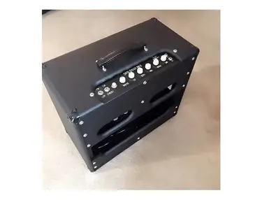 TopHat Super Deluxe 33 1x12 Combo