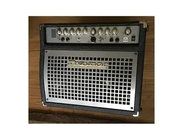 Traynor K2 Keymaster 200-Watt 1x10" Keyboard Combo Amp with Mid Driver and Tweeter