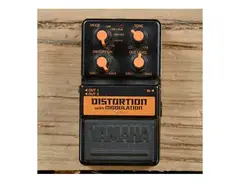Yamaha DM-100 Distortion with Modulation main image