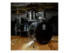 Yamaha LC2F40 Live Custom 4-Piece Shell Pack with 22" Bass Drum main image