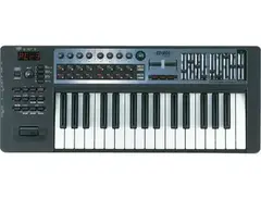 Roland EDIROL PCR-300 USB MIDI Keyboard Controller