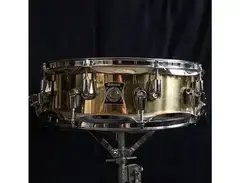 Yamaha SD4440 Nouveau 14x4" Brass Snare Drum main image