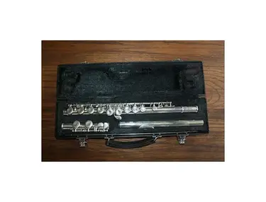 Yamaha YFL-514 Flute - What To Know & Where To Buy | Equipboard