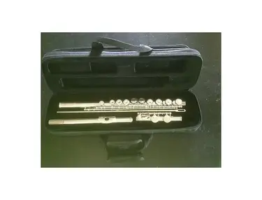 Yamaha YFL-325 Flute