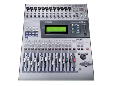 Yamaha 01V