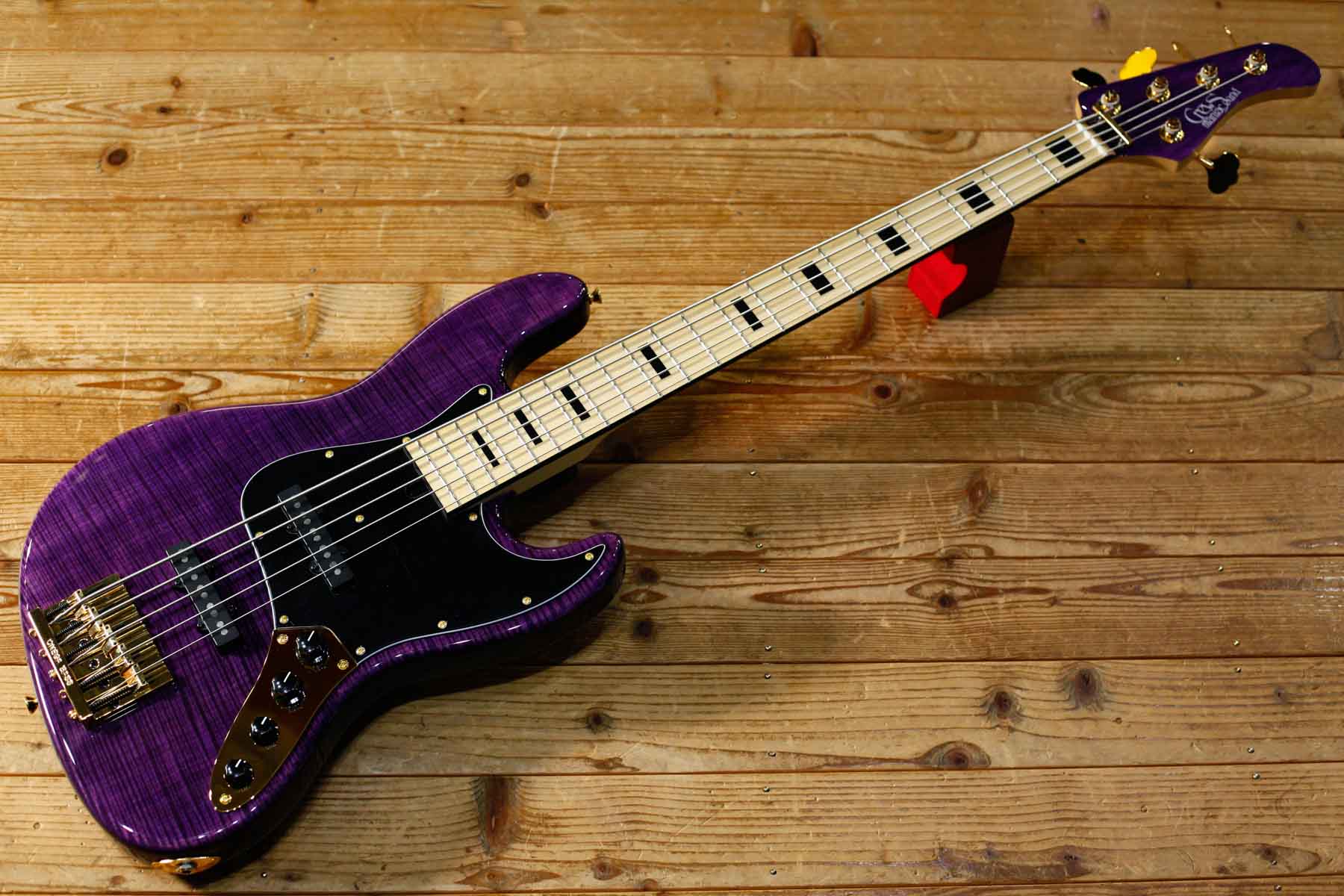 Crews Maniac Sound | Equipboard