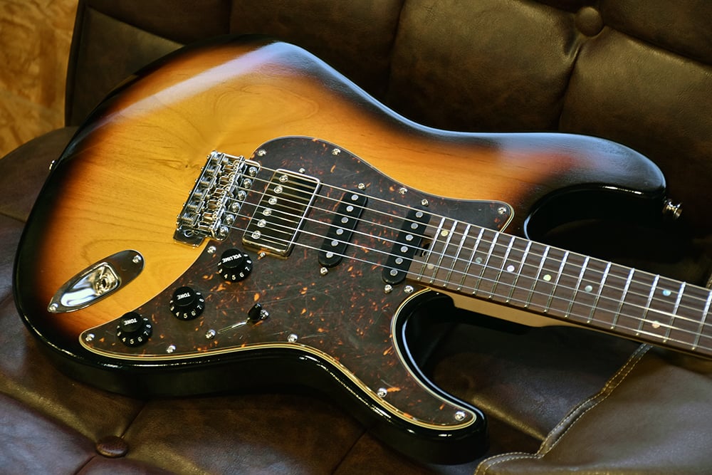 Altero Custom Guitars | Equipboard