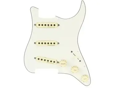 Fender Vintage Noiseless SSS Pre-wired Stratocaster Pickguard - Parchment 3-ply