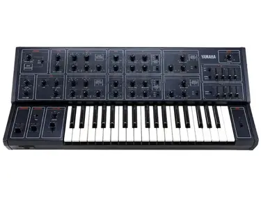 Yamaha CS-15