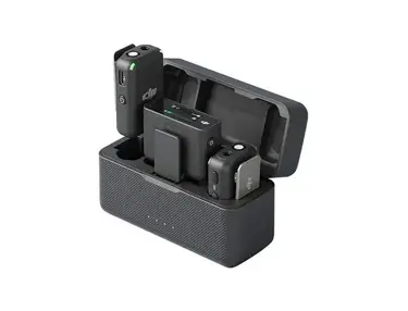 DJI Mic Dual-Transmitter Compact Digital Wireless Microphone System/Recorder for Camera & Smartphone (2.4 GHz)