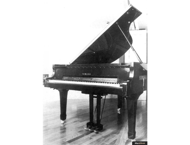 Yamaha MIDI Grand