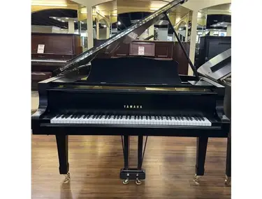 Yamaha C7 Conservatory Grand Piano (1978)