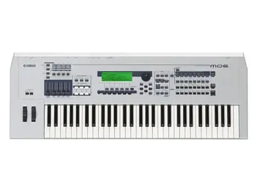 Yamaha Mo6