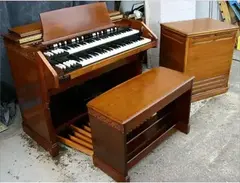 Hammond CV Organ