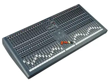 Soundcraft Spirit LX7 32-Channel Analogue Console