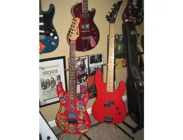 Charvel Guitar & Bass