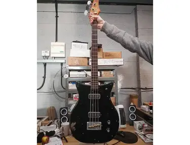 Fidelity Guitars Thundermaker Bass