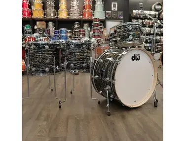DW Collector's Jazz Series 5-Piece Maple Shell Drum Kit