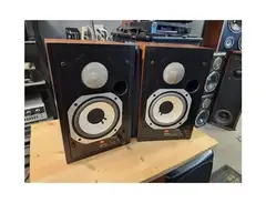 JBL 4401 Control Monitor Speakers