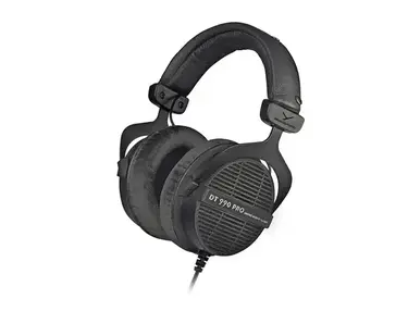 Beyerdynamic DT 990 PRO Black Edition, 250 ohms