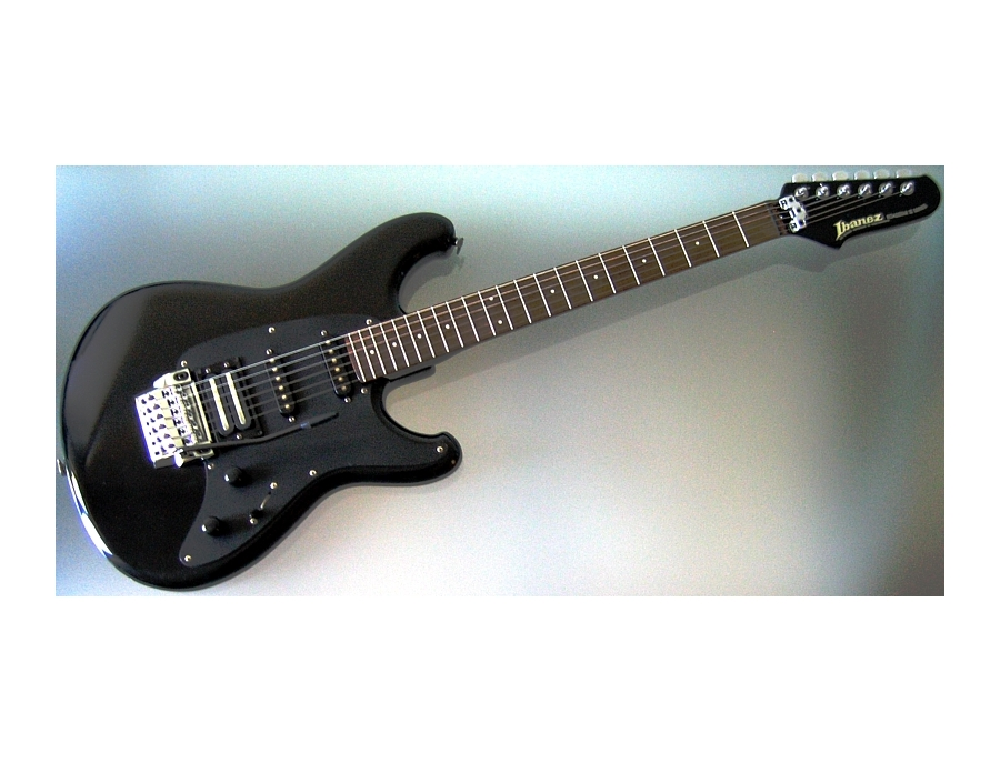 Ibanez Roadstar II Series - What To Know & Where To Buy | Equipboard Ibanez Roadstar II Series - What To Know & Where To Buy | Equipboard