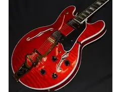 The Heritage H555 guitar