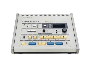 Roland MSQ-700